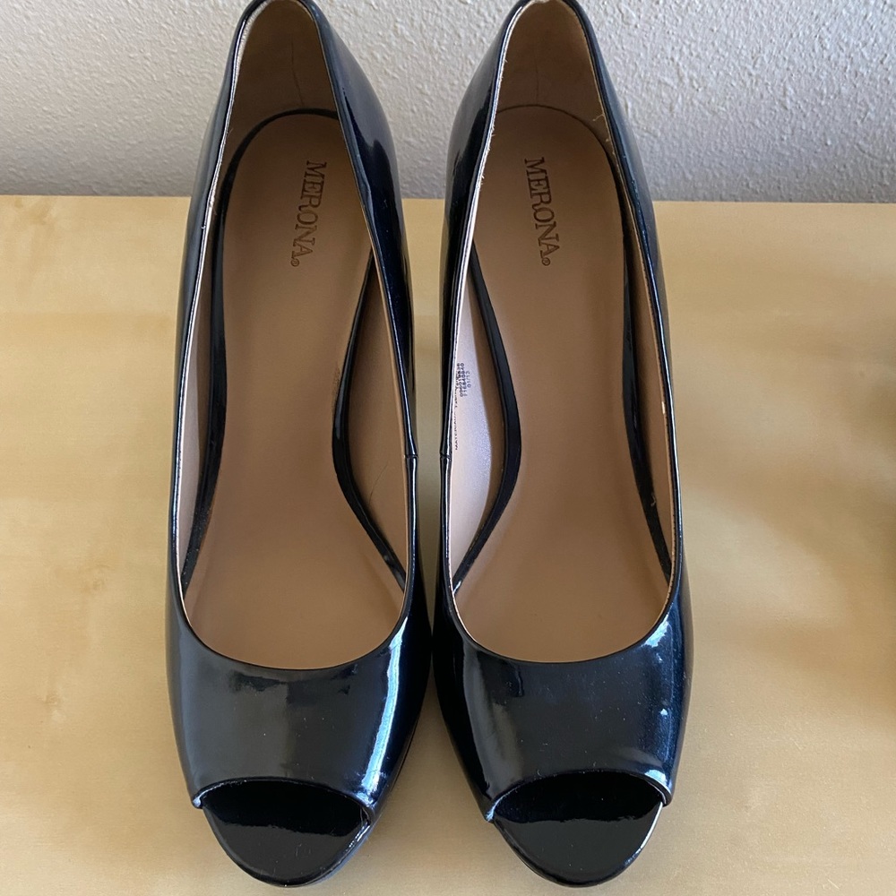 Women’s size 9 Merona heels